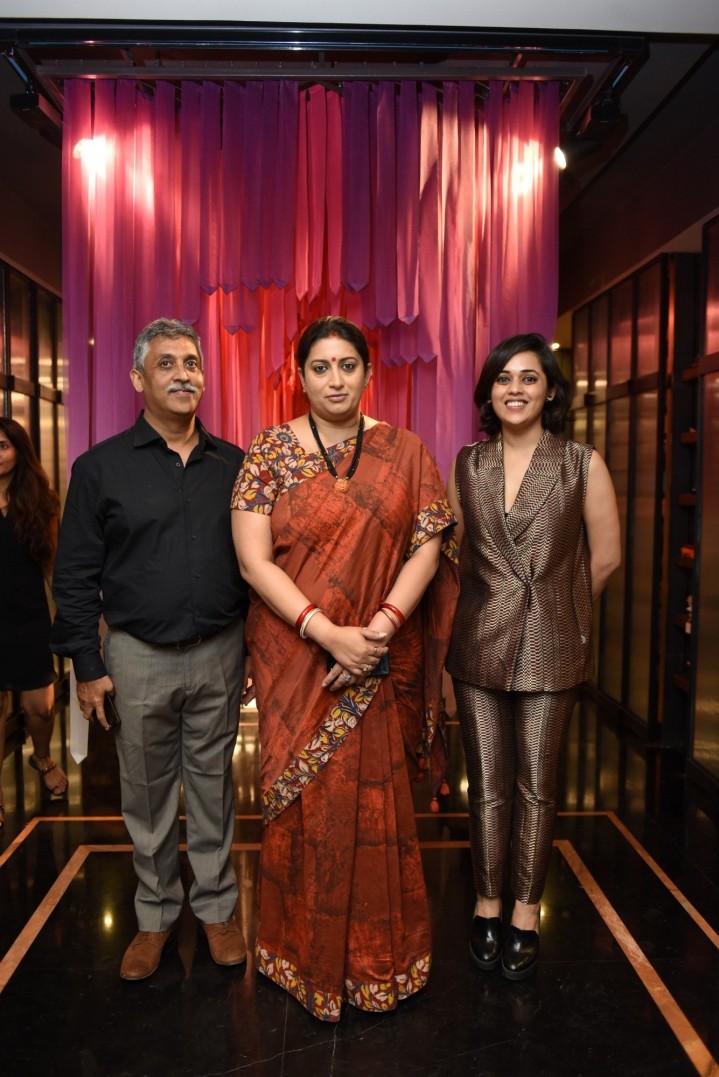 Mr. Bharat Shah with Honourable Union Cabinet Minister of Textiles and Information & Broadcasting Ms. Smriti Irani and Palak Shah